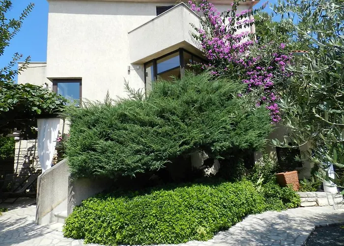 Apartment Lodra Pula